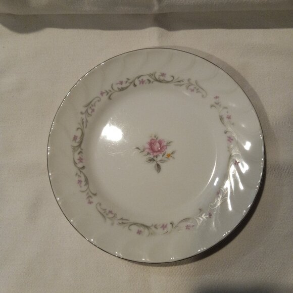 Vintage Royal Swirl Fine China - Picture 8 of 12